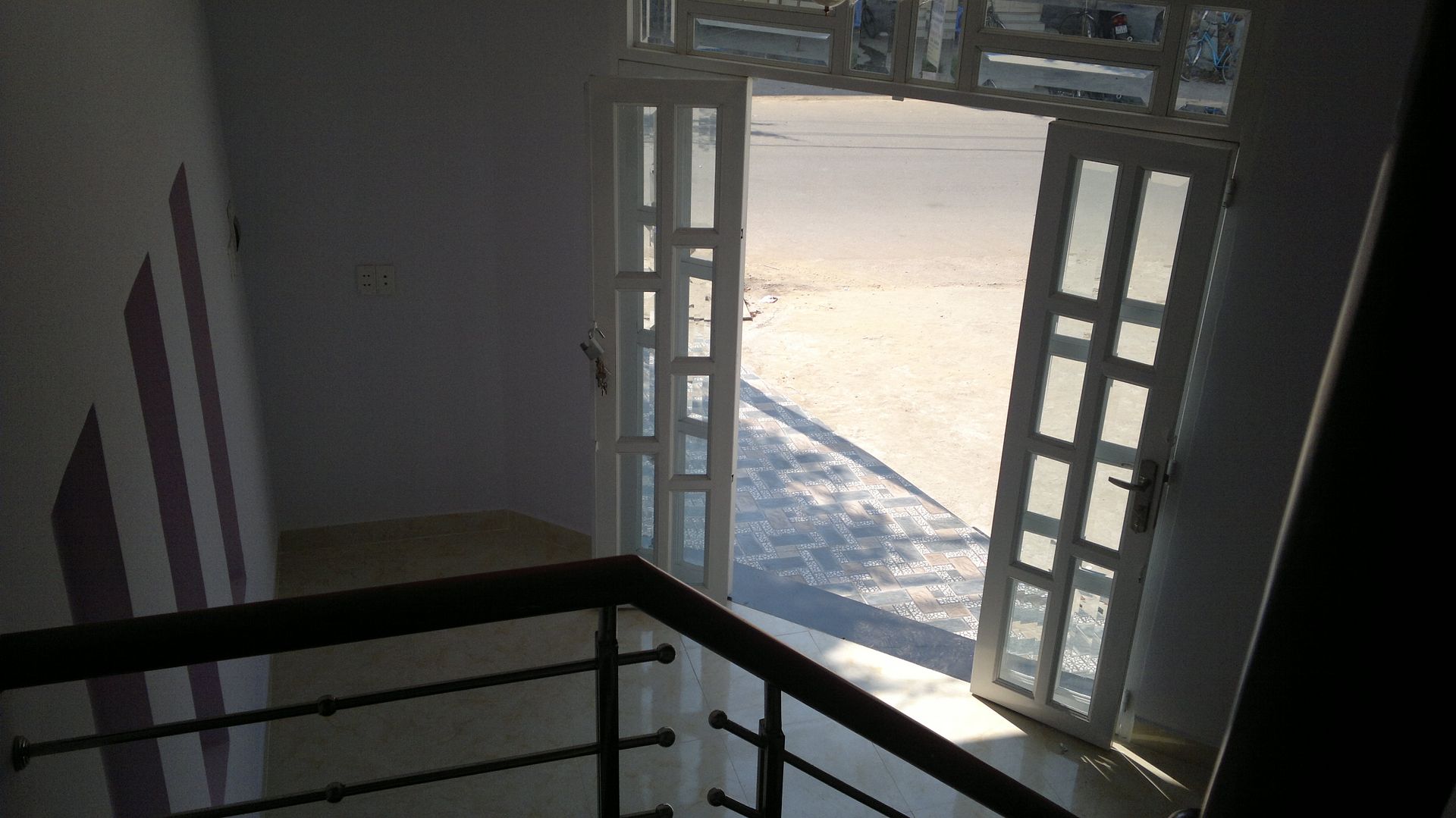 Nhà 2 mặt tiền - 7