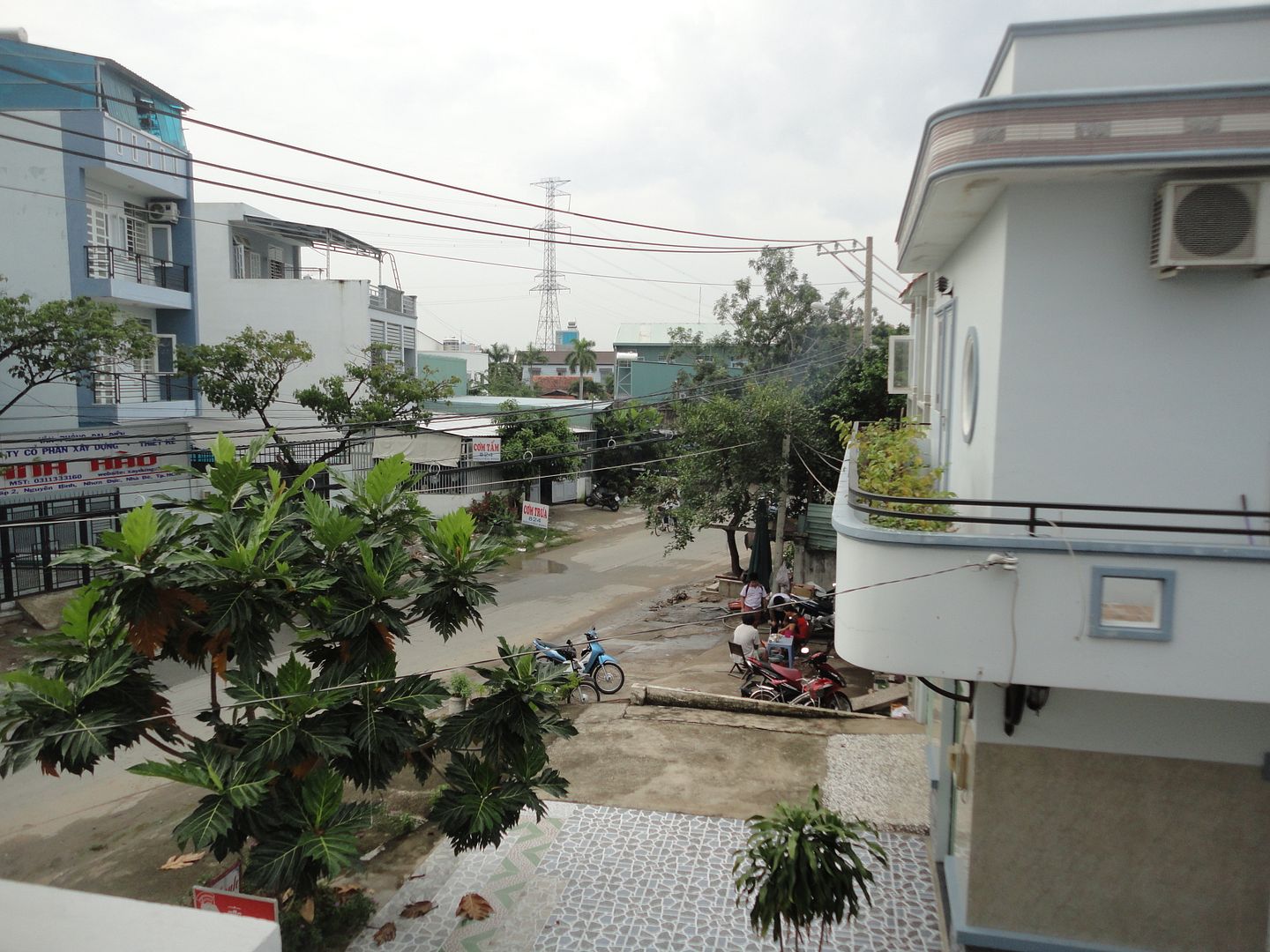 Nhà 2 mặt tiền - 1