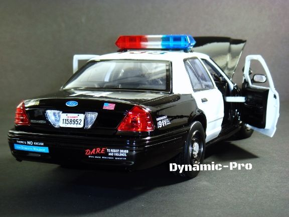 1:18 Daron LAPD Patrol Car-3 photo c6295ac9-b59b-4491-af8f-206c4d7b1d12_zps4ad538ad.jpg