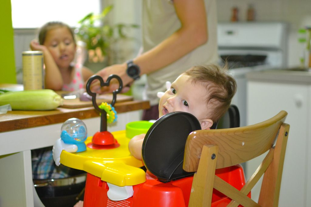 baby feeding seat