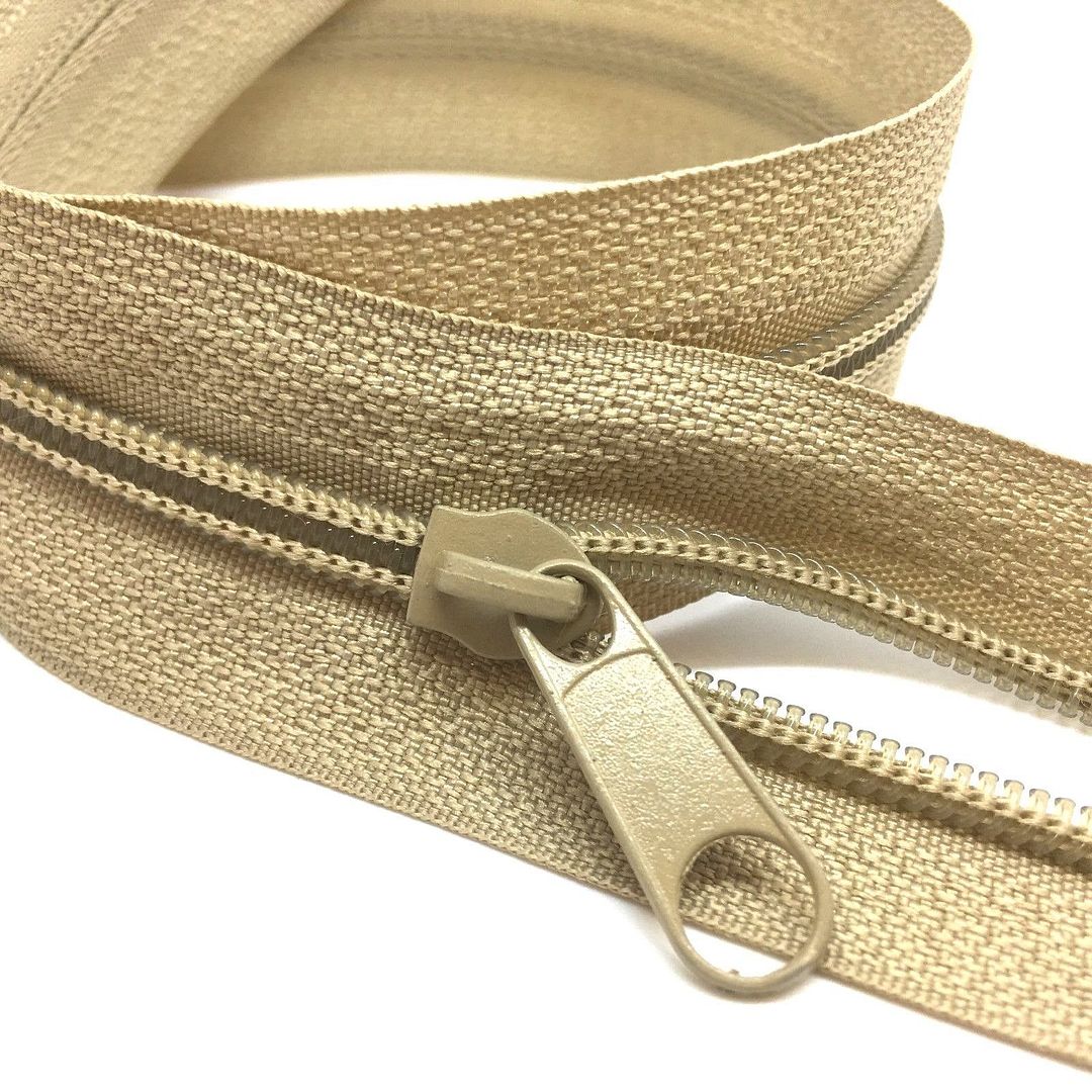 Continuous Zip Chain No 5 Weight Upholstery N5 zipping 1, 2, 5 or